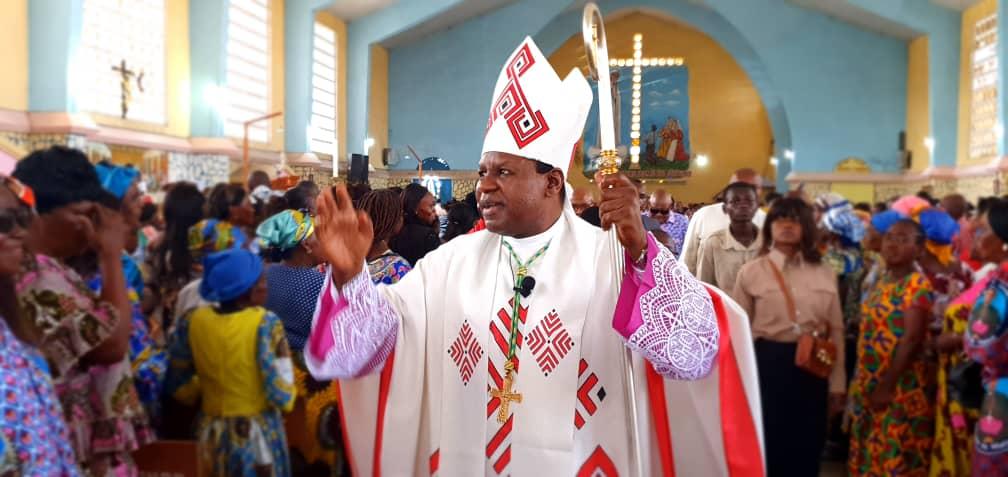 Mgr andre giraud pindi dimanche de paques 2023 7 